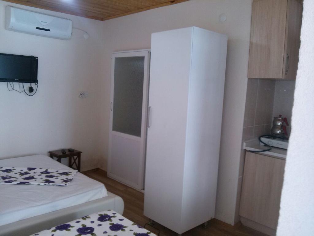 Erkin Apart HotelKarsiyaka  エクステリア 写真